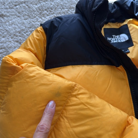 Boy’s cold weather jacket - Picture 5 of 7